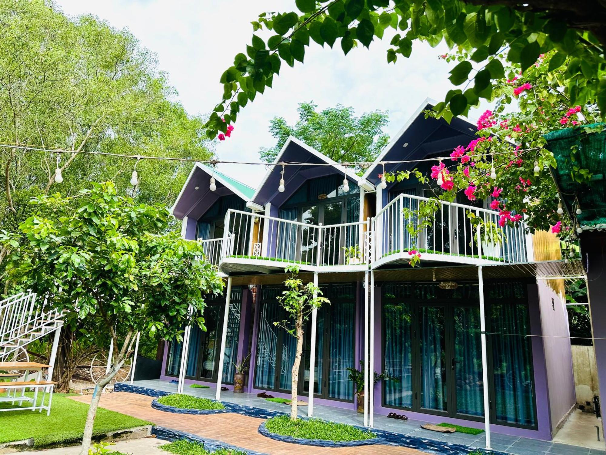 Son River House Phong Nha