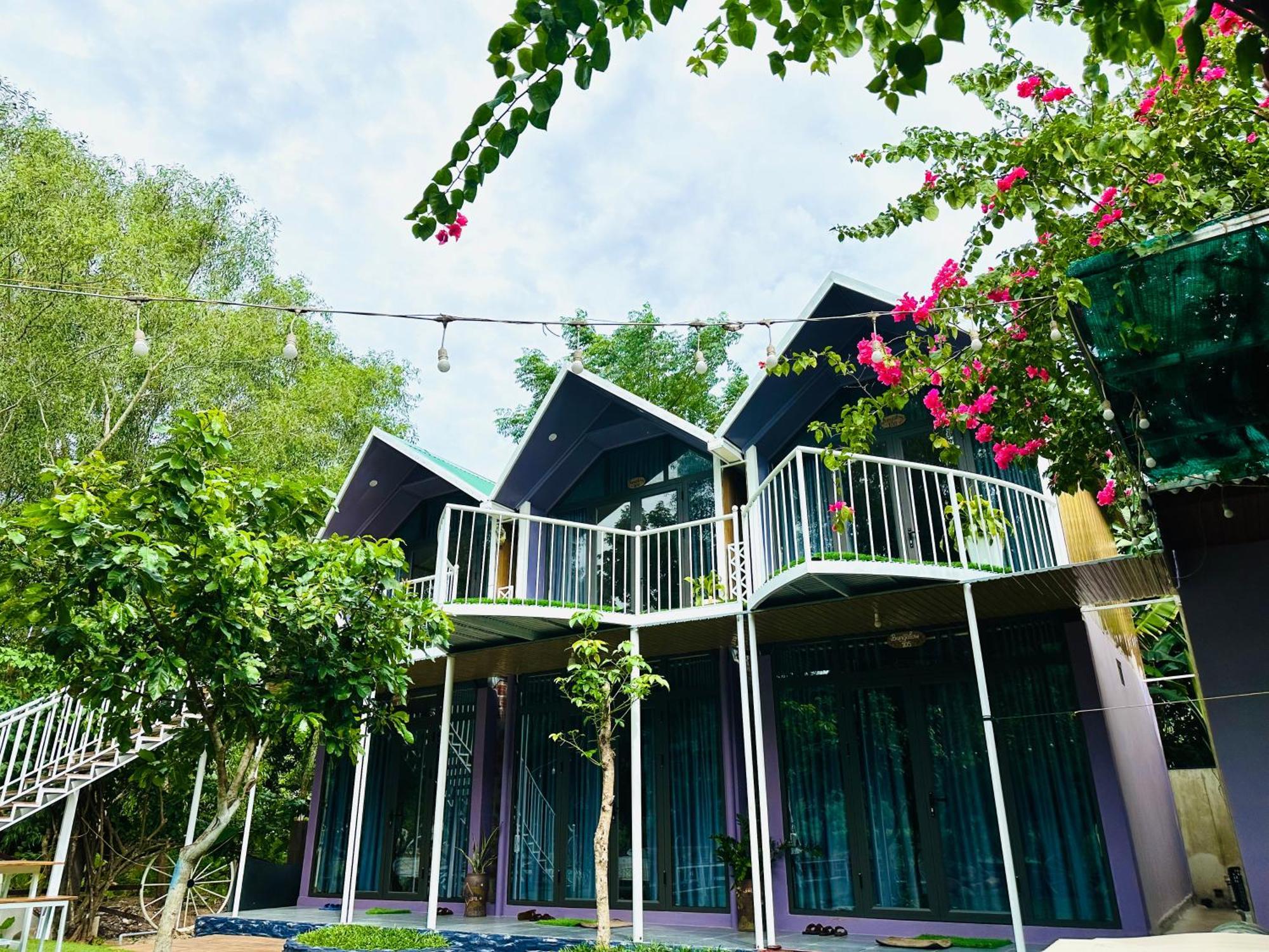 Son River House * Phong Nha