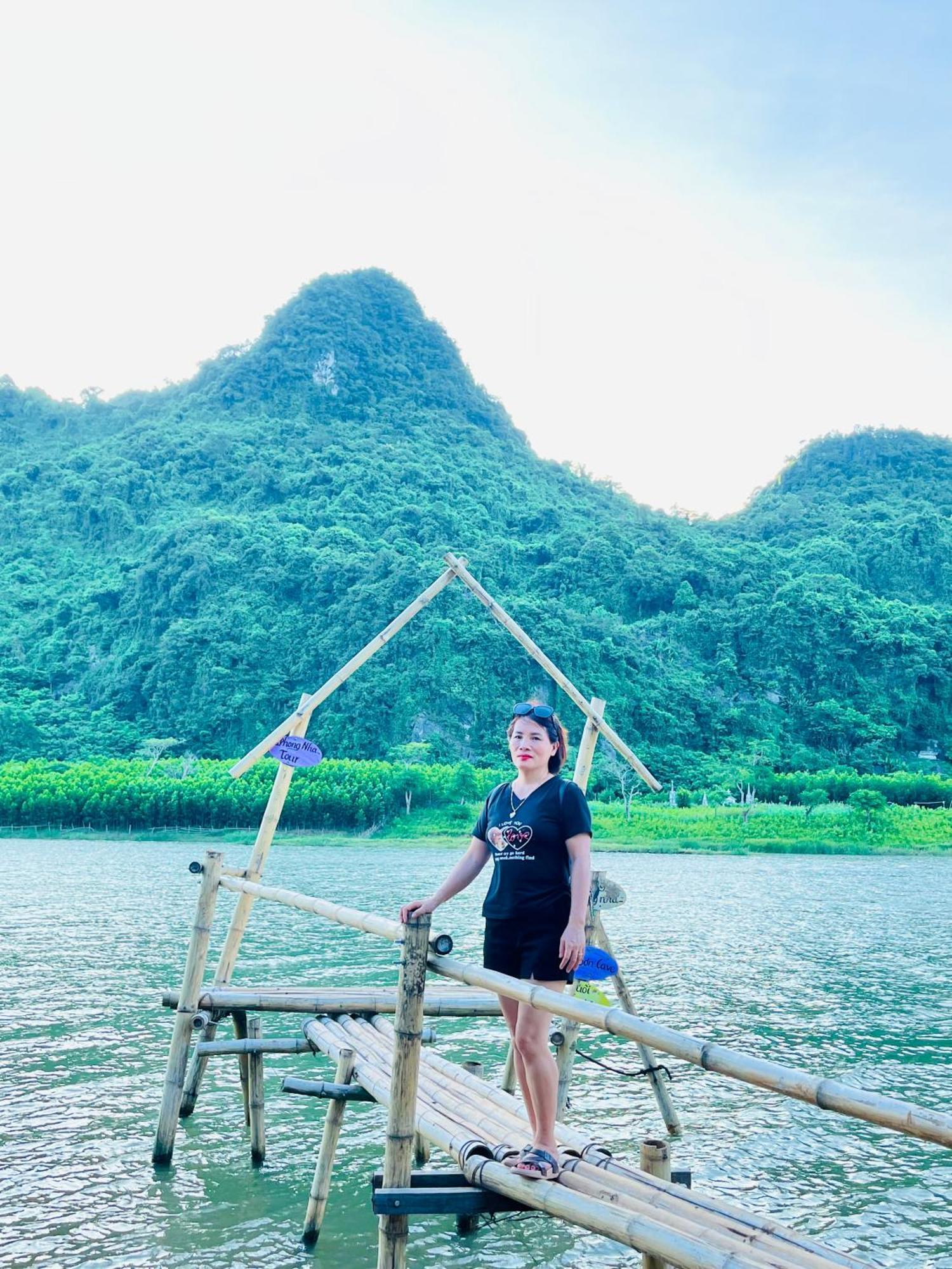 Son River House Homestay