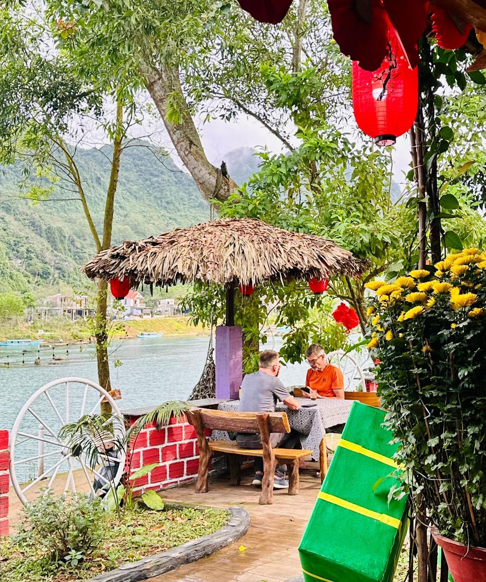 Son River House Homestay Phong Nha